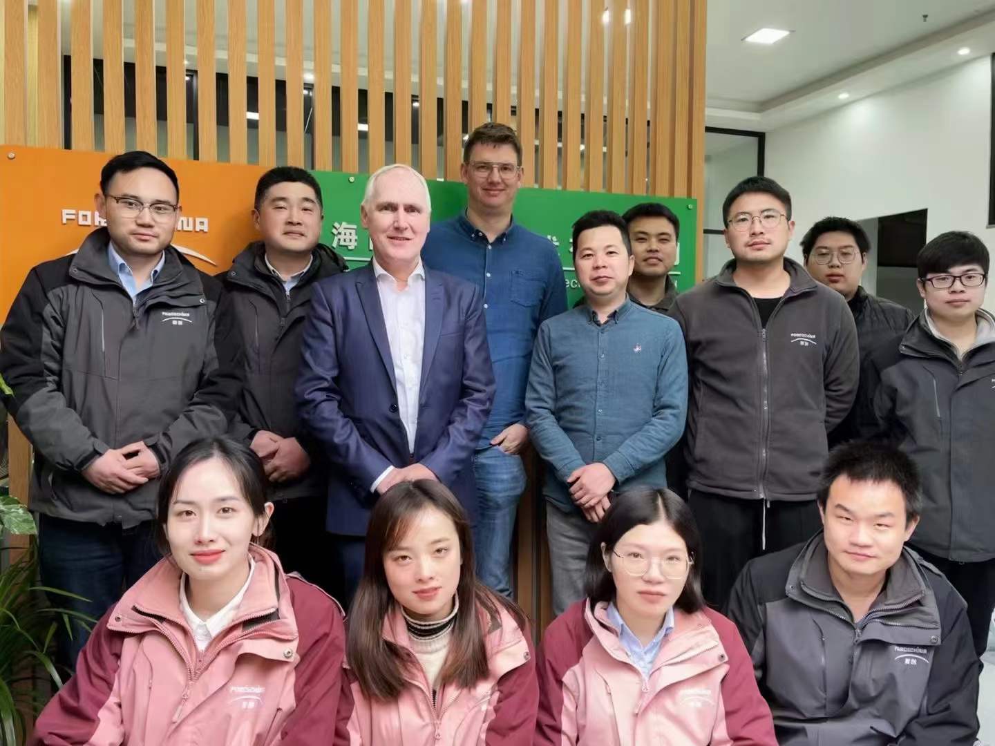 德國NCTE公司CEO一行來訪我司,商討兩方未來的深度合作